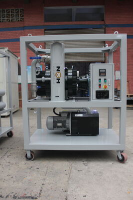 Double Stage Vacuum Pump Unit Movable Transformer Evacuation 0.05 Pa